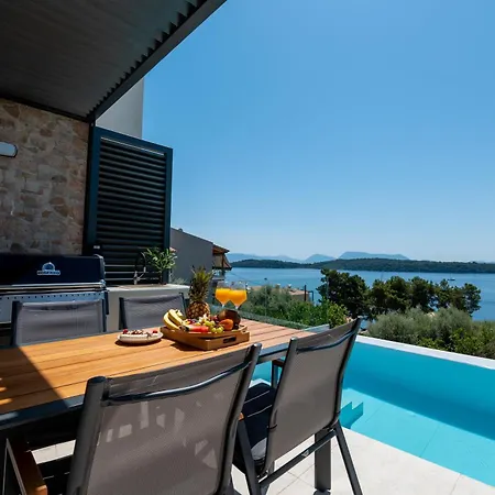 Elean Private Pool & Sea View Apartamento Nydri (Lefkada)