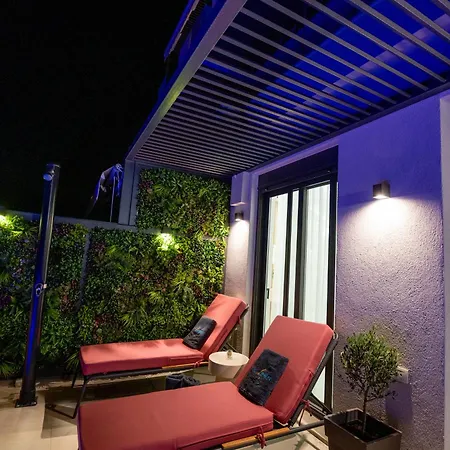 Elean Private Pool & Sea View Apartamento *