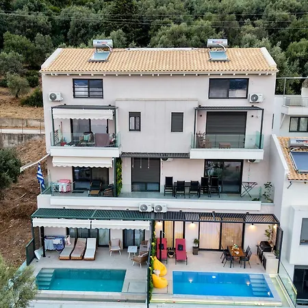 Elean Private Pool & Sea View Apartamento *
